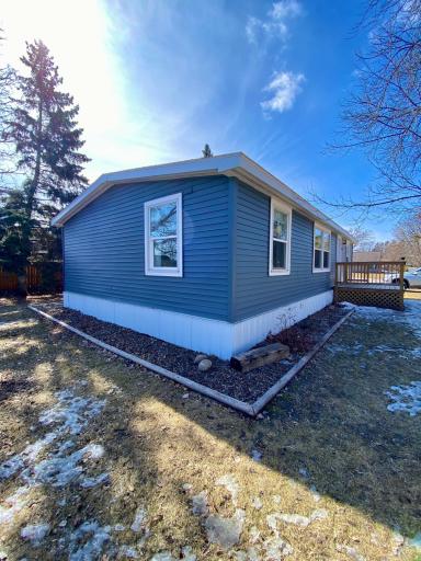 804 Elk Street NW, Warroad, MN 56763