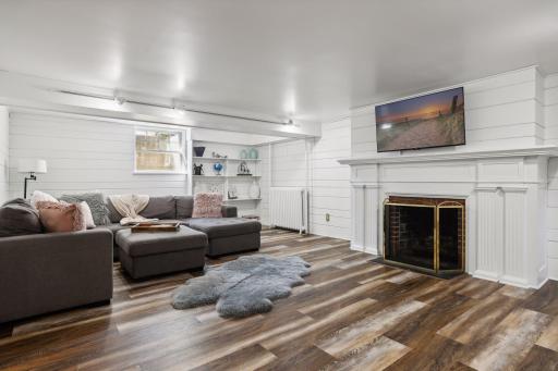1465 Summit Avenue, Saint Paul, MN 55105