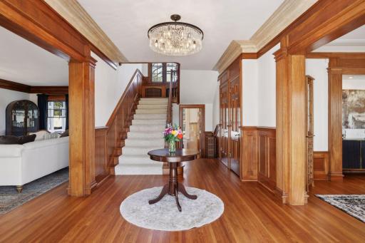 1465 Summit Avenue, Saint Paul, MN 55105