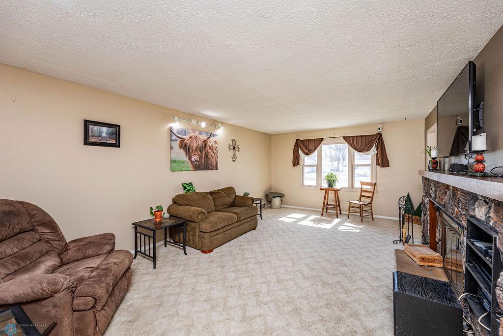 Living Room-BIG Room!