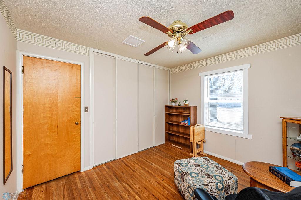 Hardwood Floors!