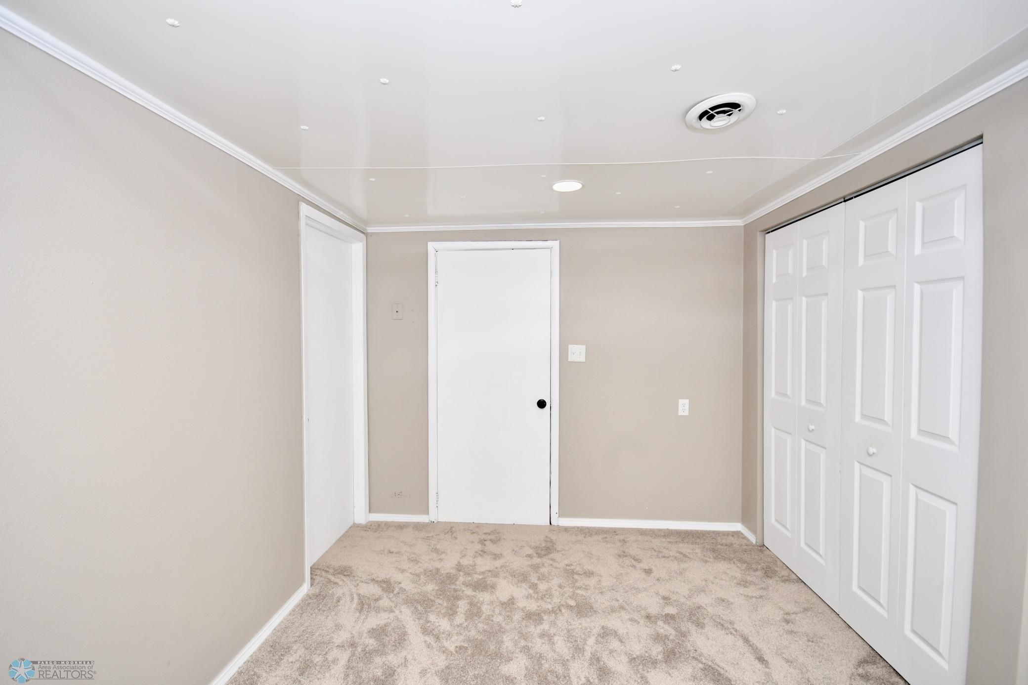 Bonus Room. Potential 4th Bedroom.