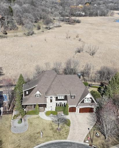 1760 Lucy Ridge Court, Chanhassen, MN 55317