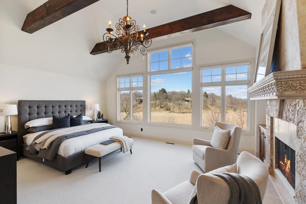 Primary suite