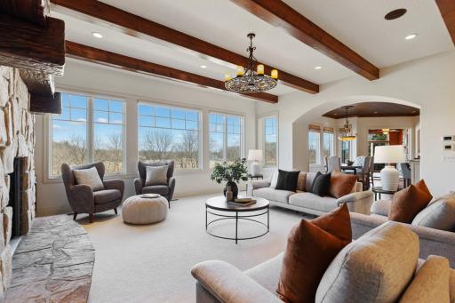 1760 Lucy Ridge Court, Chanhassen, MN 55317