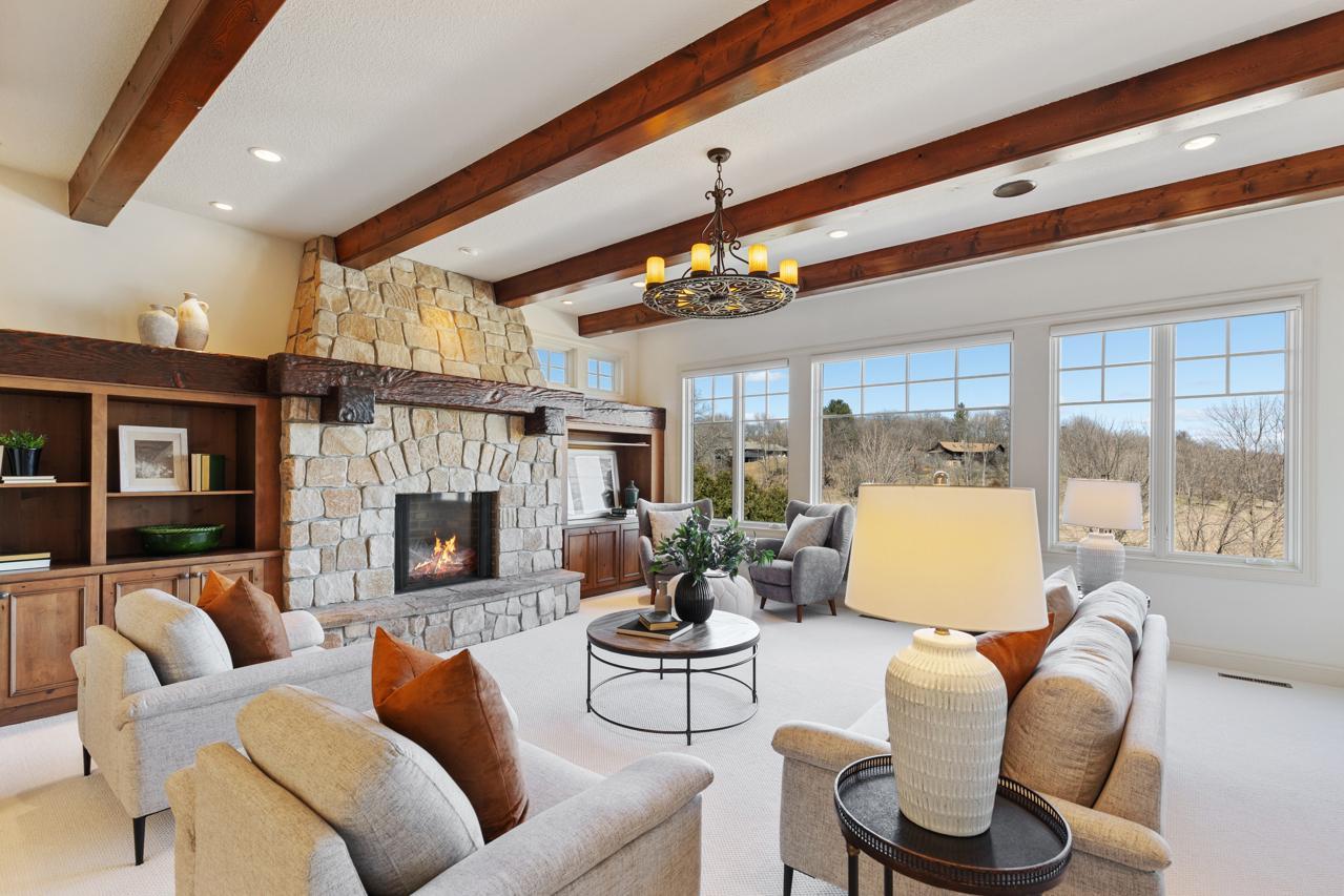Stone gas fireplace