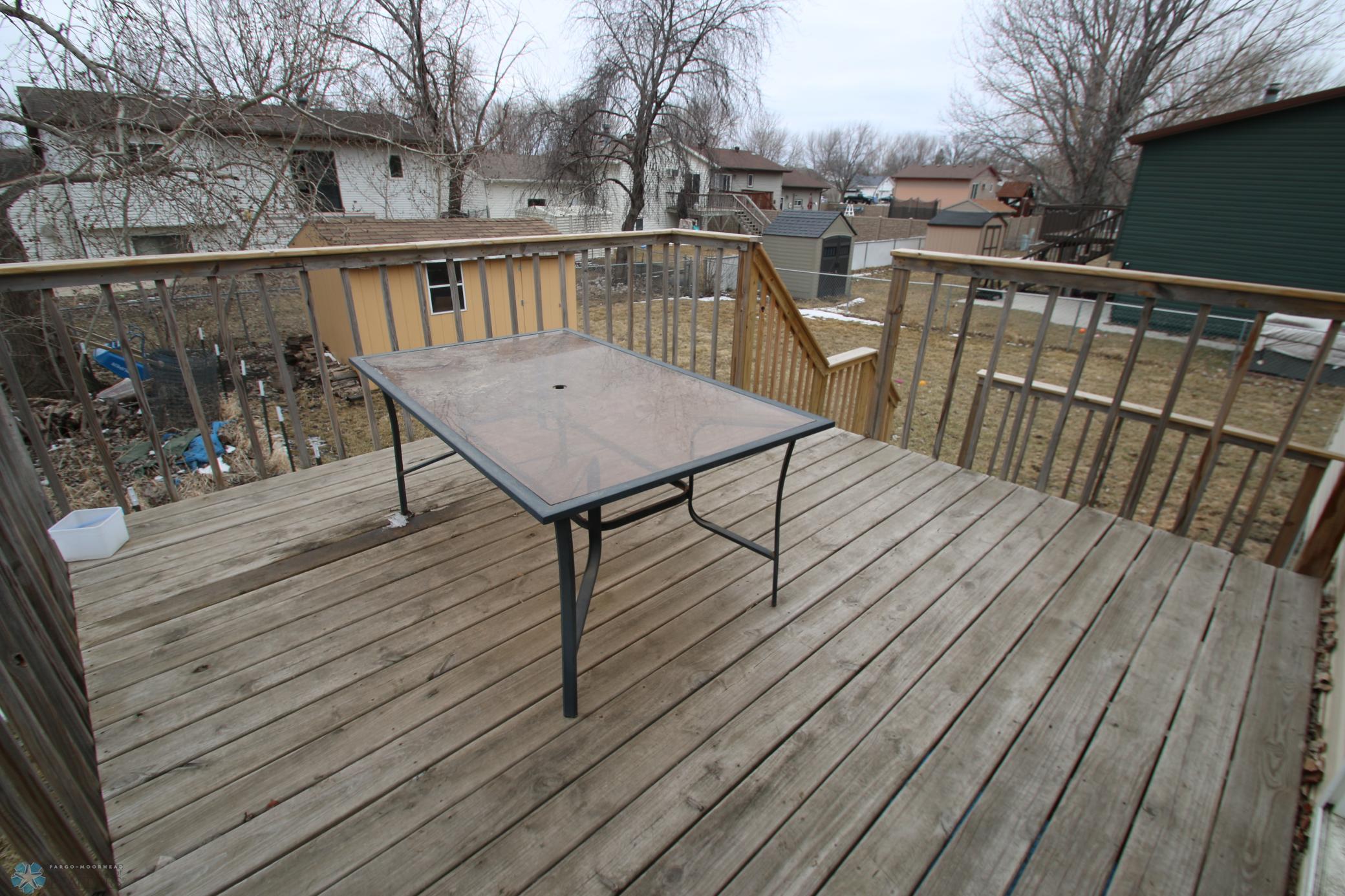 2-Tiered Deck