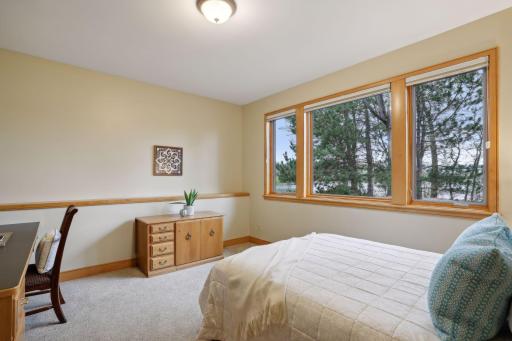 15464 Boulder Pointe Road, Eden Prairie, MN 55347