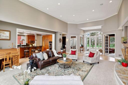 15464 Boulder Pointe Road, Eden Prairie, MN 55347