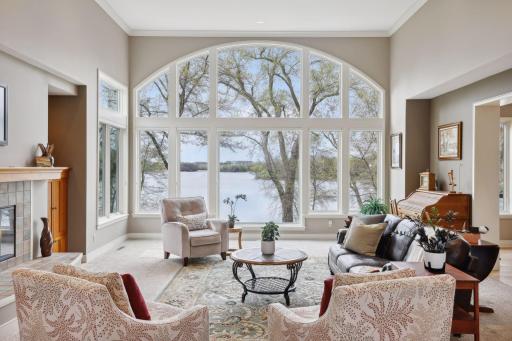 15464 Boulder Pointe Road, Eden Prairie, MN 55347