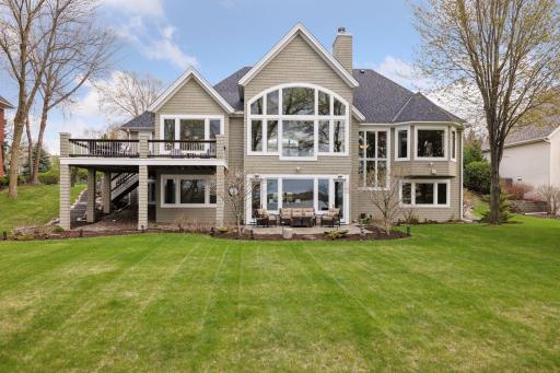 15464 Boulder Pointe Road, Eden Prairie, MN 55347
