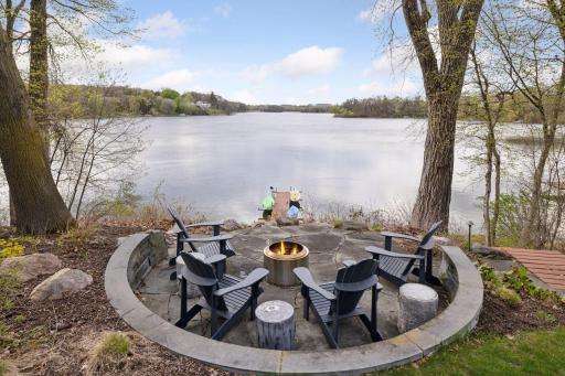 15464 Boulder Pointe Road, Eden Prairie, MN 55347