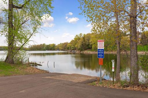 15464 Boulder Pointe Road, Eden Prairie, MN 55347