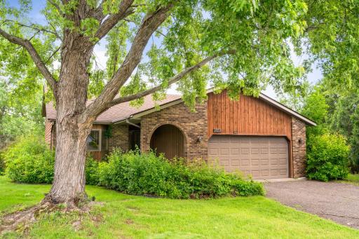 1 owner home in Stillwater's favorite neighborhood!