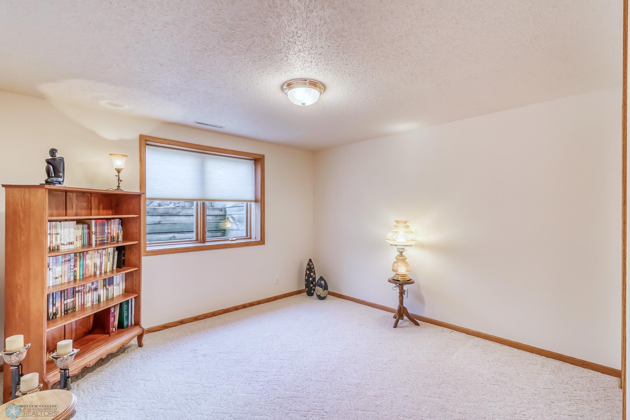 Basement bedroom-large egress