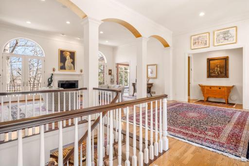 5004 Oak Bend Lane, Edina, MN 55436