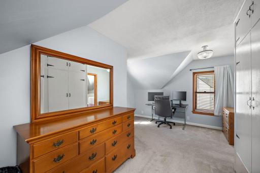 Natural light abound on the upper level! 8541 Kennedy Memorial Drive, Saint Bonifacius, MN 55375
