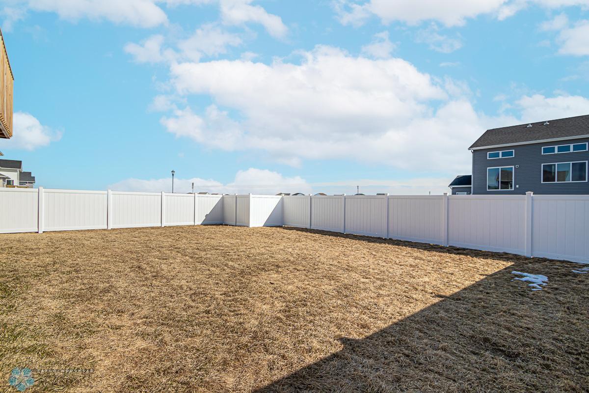 Exterior_1.jpg
