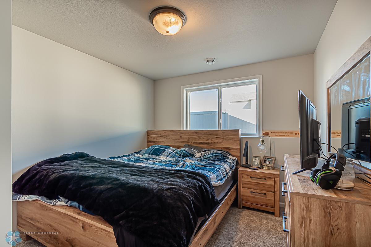 Bedroom3_1.jpg