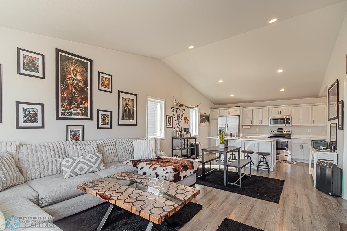 Living_Room_2.jpg