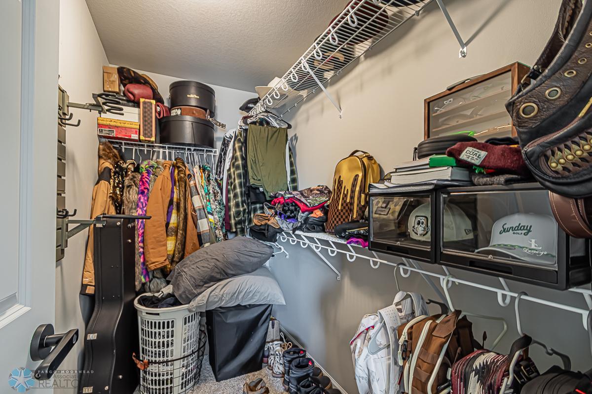 Primary_Closet_1.jpg
