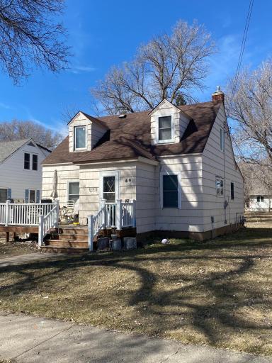 419 W Monroe Avenue, Mahnomen, MN 56557