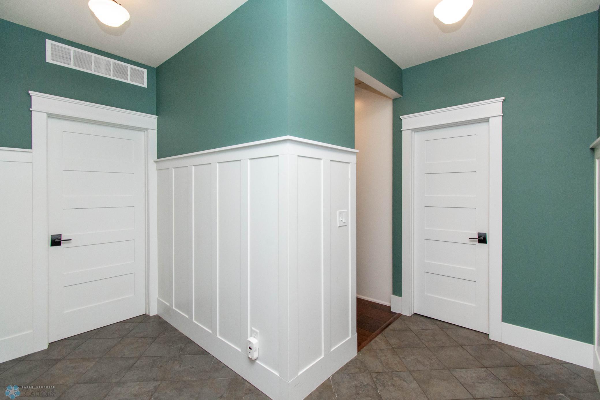 Garage Entrance/Mudroom