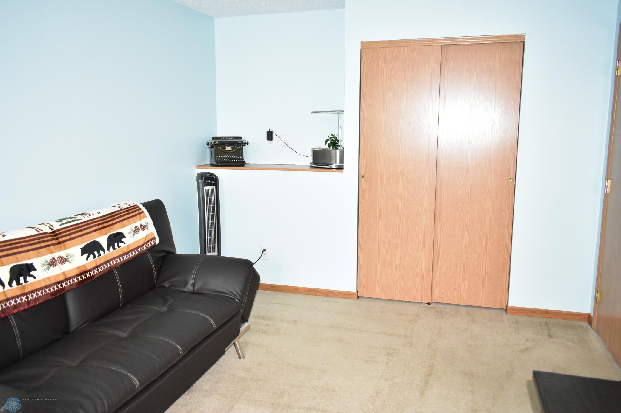 2nd Bedroom