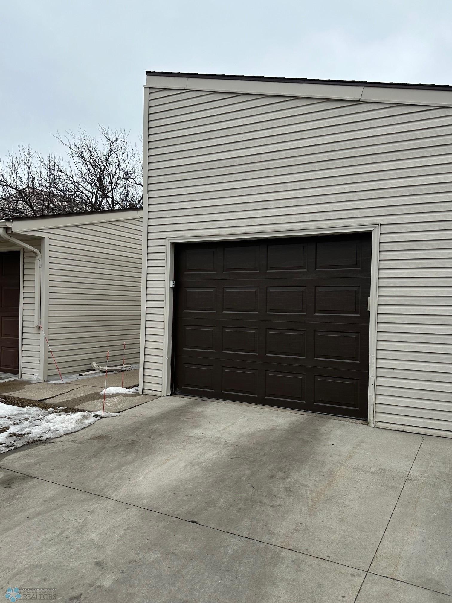 Garage.jpg