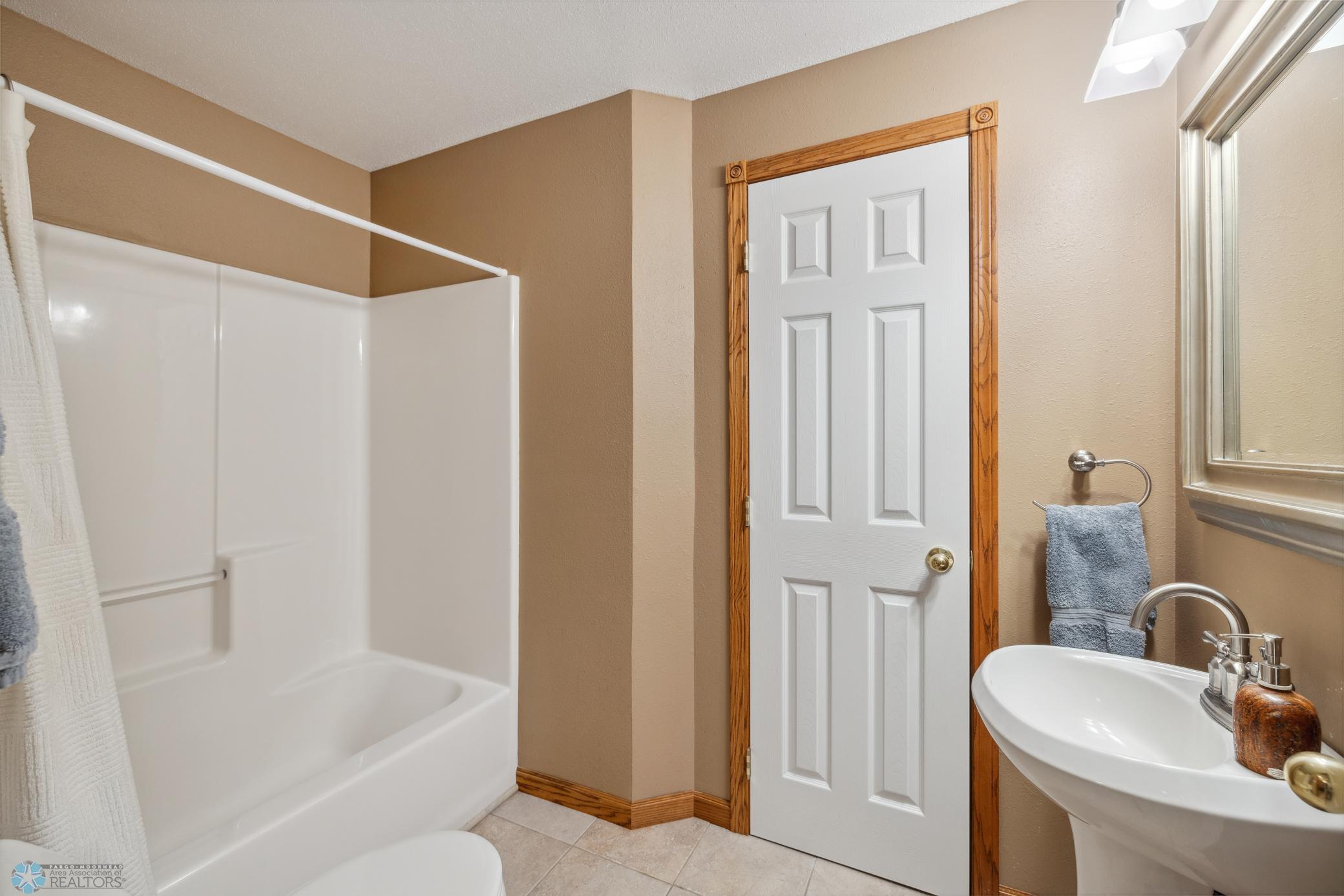 Bathroom- full