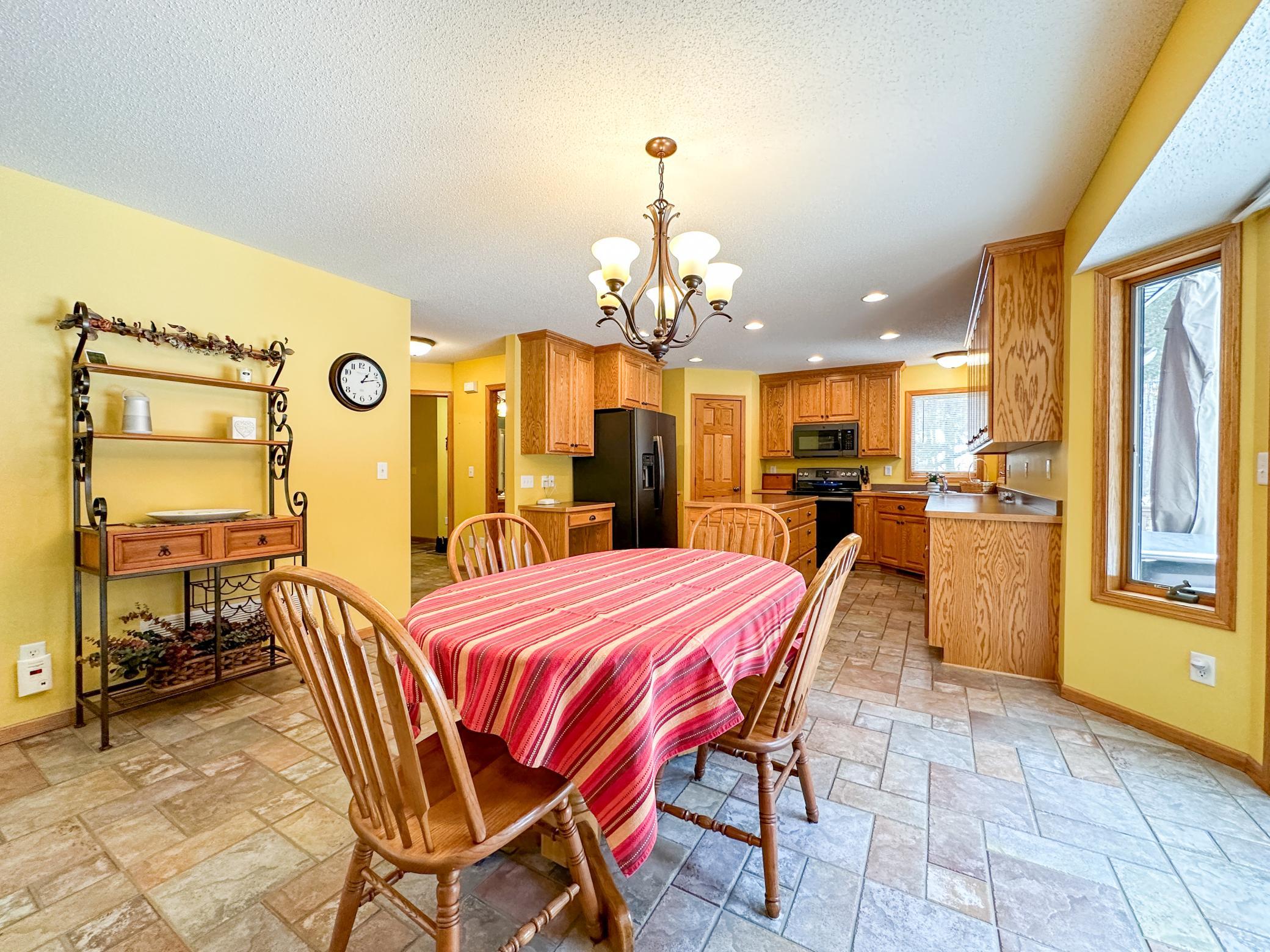 Dining Room w/walkout