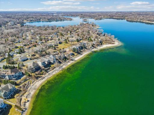 5690 Fairlawn Shores Trail SE, Prior Lake, MN 55372