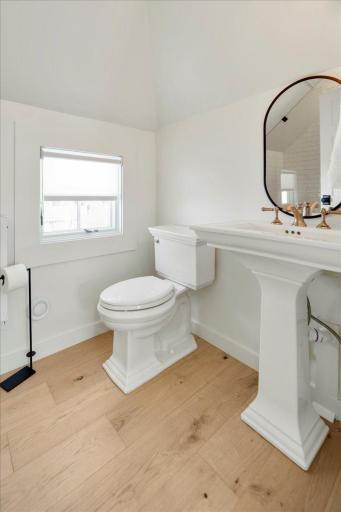 4050 Linden Hills Boulevard, Minneapolis, MN 55410