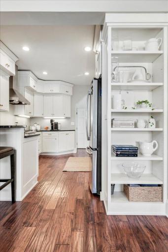 Built-ins adjacent to kitchen adding form and function