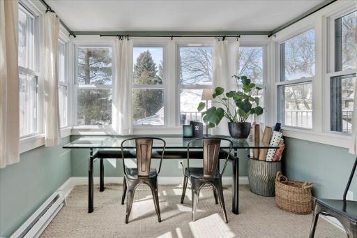 Upper level sunroom / studio adjacent to second floor 3rd bedroom