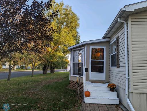 Photo for 329 N 5th Street, Warren, MN 56762 - Listing #6512590 329 N 5th Street, Warren, MN 56762