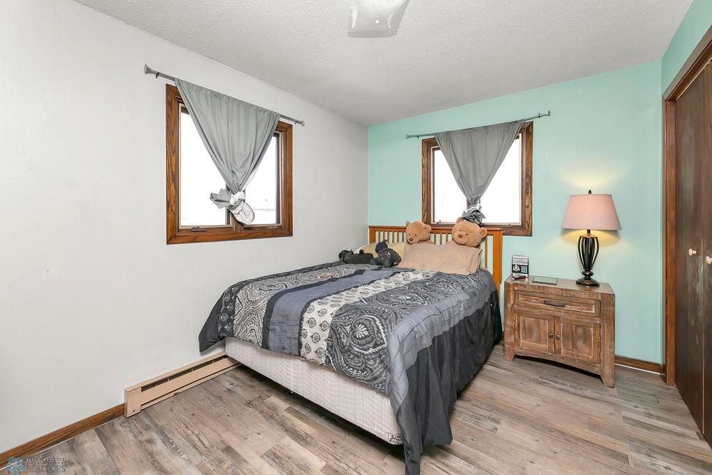 Bedroom 2.JPG