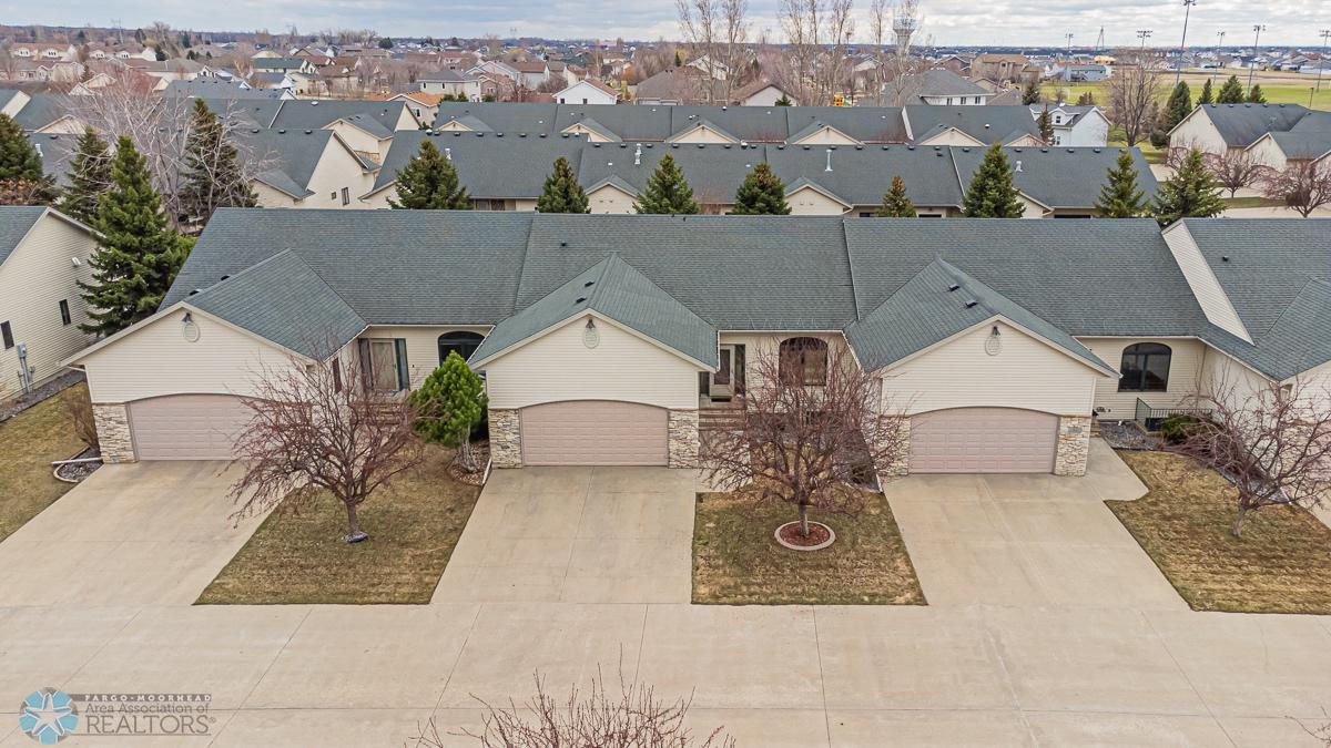 1570 sundance dr s, fargo, nd 58104-1.jpg