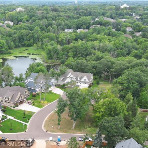 585 Cedarleaf Point, Saint Paul, MN 55115
