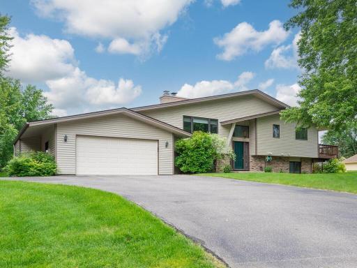 8741 Black Maple Drive, Eden Prairie, MN 55344