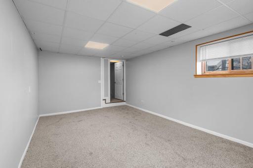 32-web-or-mls-2117_Foothill_Trail-114.JPG