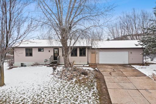 Photo for 2117 Foothill Trail S, Shakopee, MN 55379 - Listing #6513293 2117 Foothill Trail S, Shakopee, MN 55379