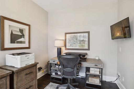 715 Niagara Lane N, Plymouth, MN 55447