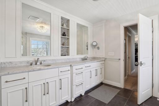 715 Niagara Lane N, Plymouth, MN 55447