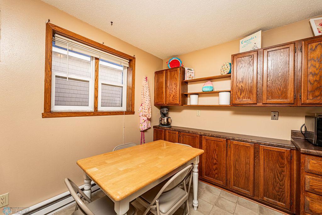 Lower Level Dining