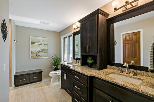 7934 Ithaca Lane N, Maple Grove, MN 55311