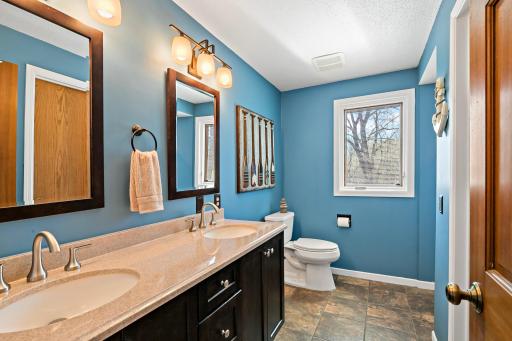 7934 Ithaca Lane N, Maple Grove, MN 55311