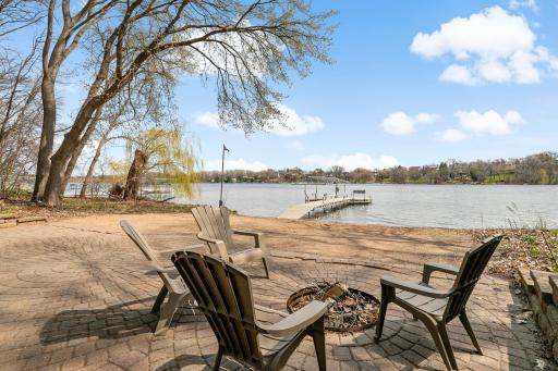 7934 Ithaca Lane N, Maple Grove, MN 55311