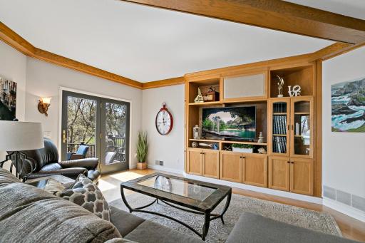 7934 Ithaca Lane N, Maple Grove, MN 55311