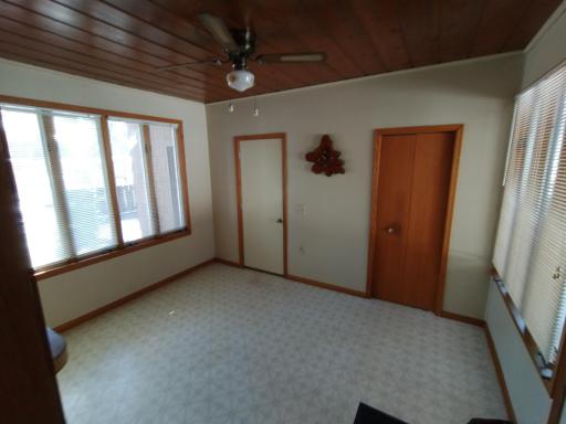 Spacious Foyer with large closet and access to garage